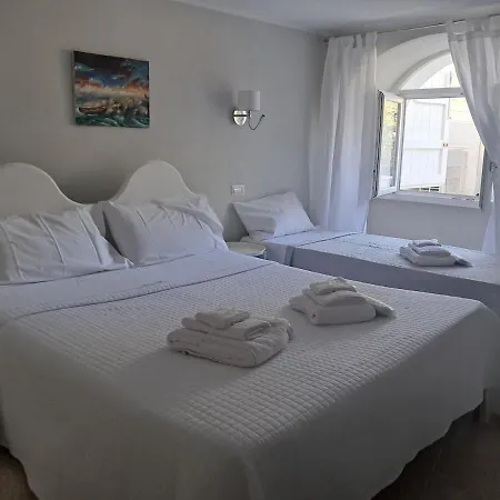 Domus Istella 200 Meters From The Sea Apartament Torre delle Stelle
