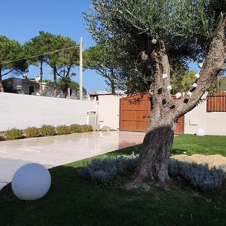 Domus Istella 200 Meters From The Sea *