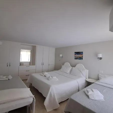 Domus Istella 200 Meters From The Sea Apartament